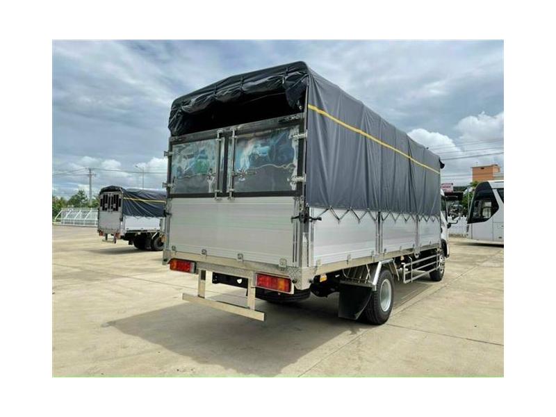 HYUNDAI MIGHTY EX8 GTL - THÙNG MUI BẠT