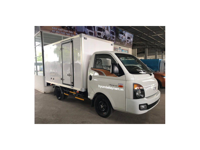 HYUNDAI PORTER H150 THÙNG BẢO ÔN